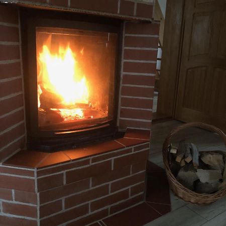 Wichrowe Wzgorze Villa Dynow Buitenkant foto